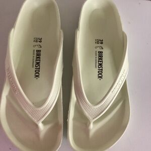 Birkenstock Honolulu EVA thong sandals size 39